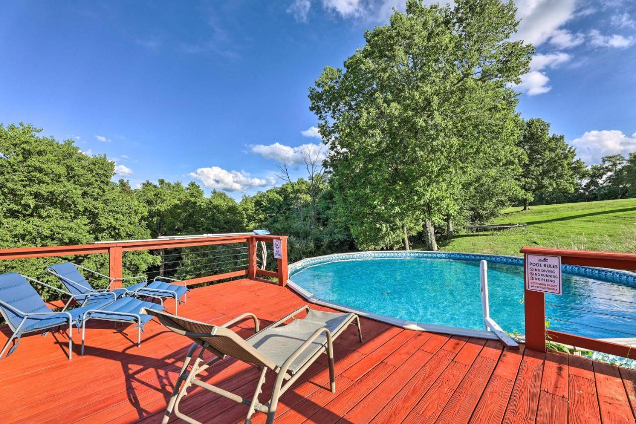Villa Williamstown Gem With Private Pool And Hot Tub! Esterno foto