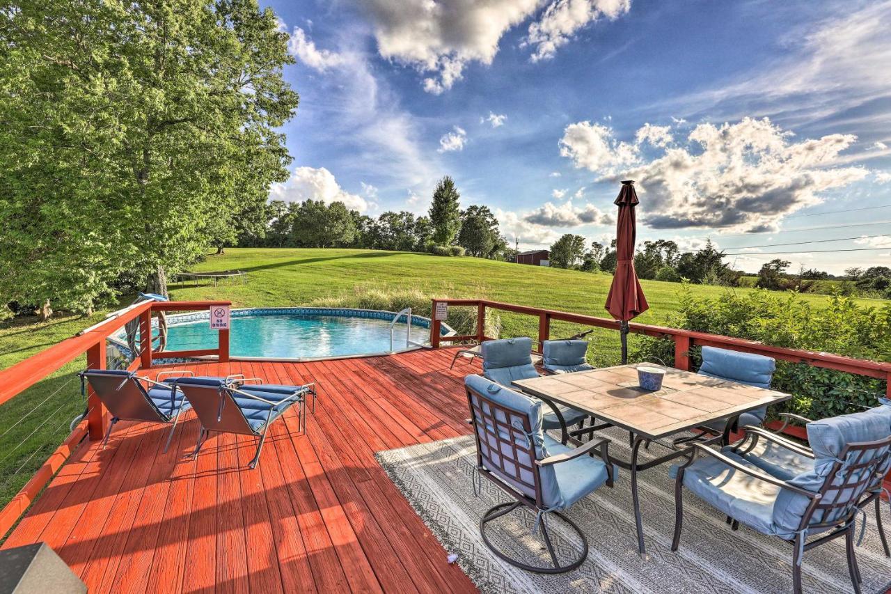 Villa Williamstown Gem With Private Pool And Hot Tub! Esterno foto
